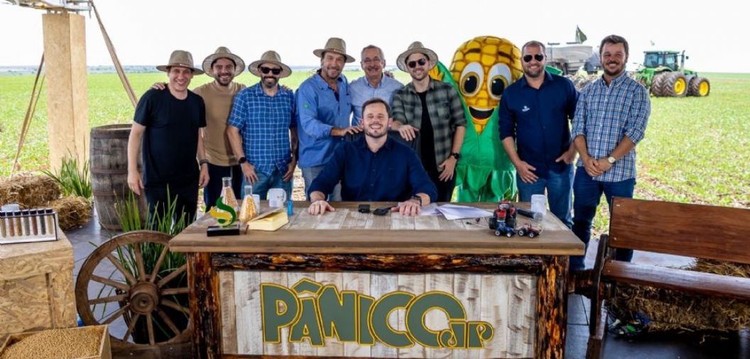 Programa Pnico da Jovem Pan grava programa indito direto de fazenda de Mato Grosso