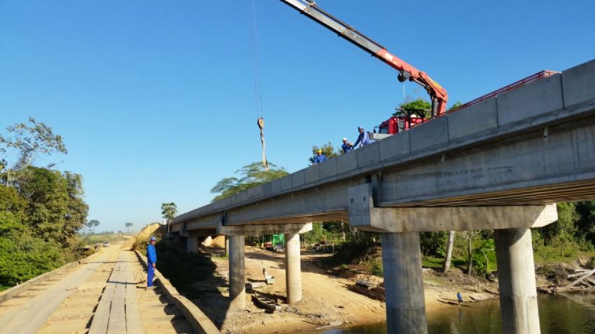 Localizada em Colniza MT, maior ponte de madeira da América Latina será  substituída por concreto