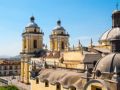 Peru - Convento de So Francisco de Assis  um dos principais pontos tursticos no centro hitrico de Lima (Crdito: Thinkstock/CVC)