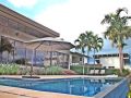 Casa em condomnio fechado - R$ 4.900.000,00

rea:1.190,00m

rea edificada: 807,00m

Dormitrios: 04

Sutes: 04

Vagas na garagem:	06