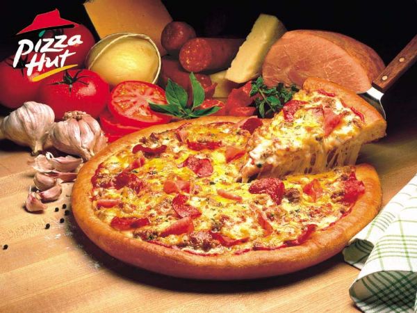 Pizza Hut possui 30 vagas de trabalho em Cuiab para unidades que abrem em novembro