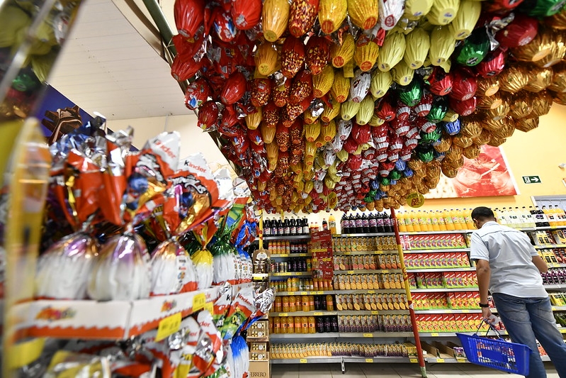 Procon-MT aponta varia��o de at� 300% no pre�o de chocolate