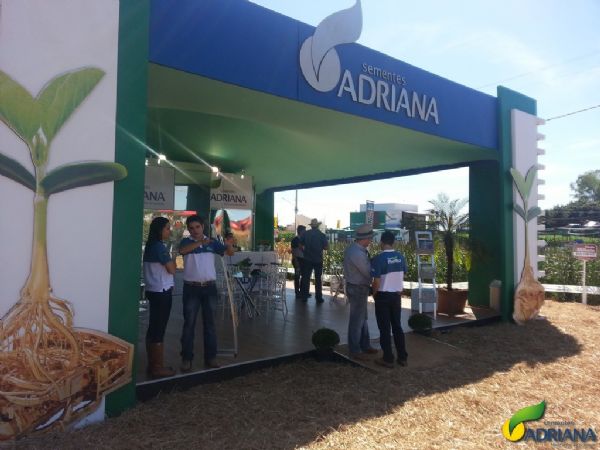 Sementes Adriana apresenta novidades no ENTEC$ 2013