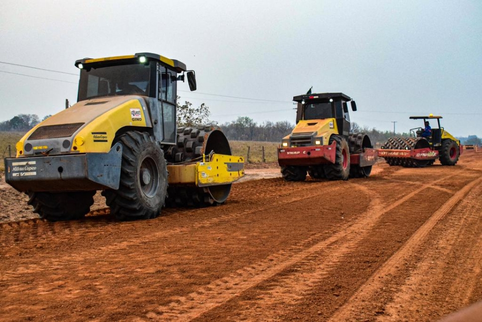 Governo de MT lana licitaes para investir R$ 150 milhes em asfalto novo e construo de pontes