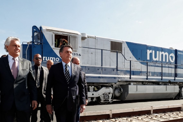 Em Goiás, Bolsonaro anuncia concessão de ferrovia que liga Sinop a Miritituba até 2020