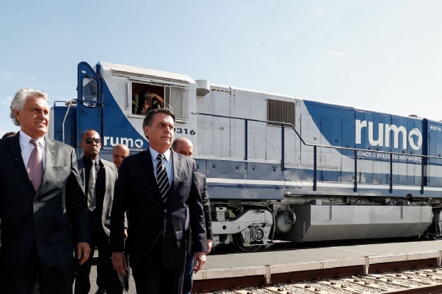 Em Gois, Bolsonaro anuncia concesso de ferrovia que liga Sinop a Miritituba at 2020