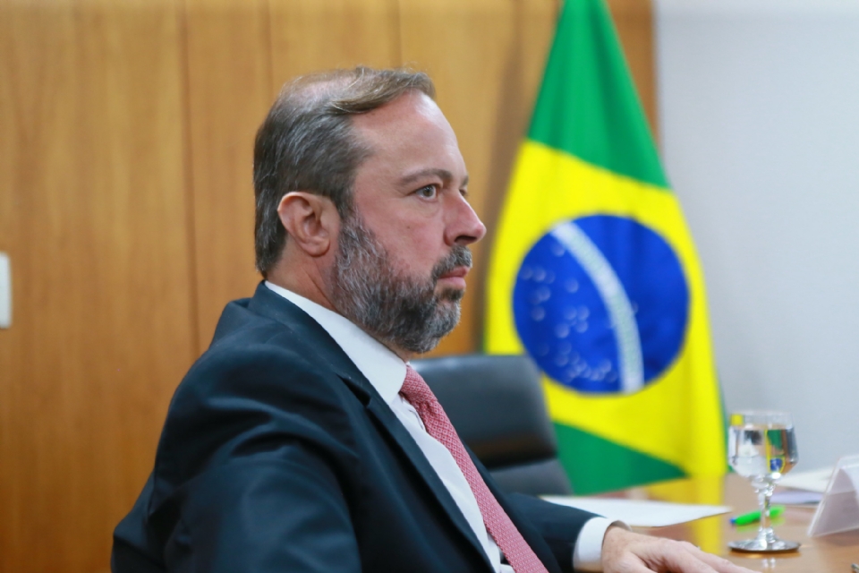 Em novo aceno ao agro, Governo Lula garante envio do PL do ‘Combustível do Futuro’ ao Congresso