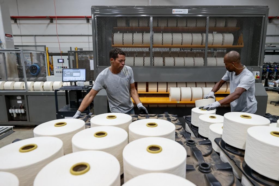 Indstrias de MT tiveram o segundo maior crescimento do pas em novembro de 2024, segundo IBGE