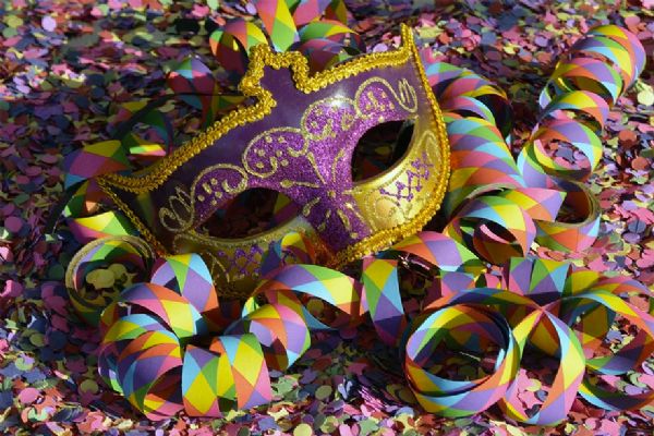 Folies devem enfrentar carga tributria de quase 80% no carnaval 2017