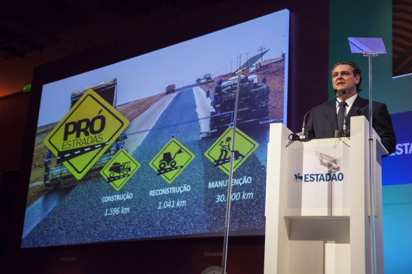 Carlos Fvaro fez sua explanao no Summit Agronegcio Brasil 2015, em So Paulo