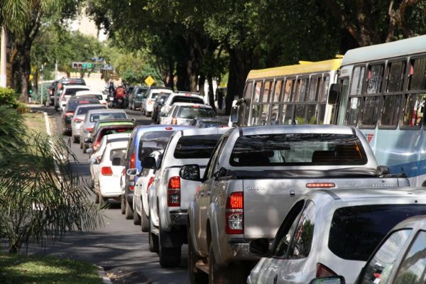 Vendas de veculos 0km despencam em novembro em Mato Grosso; Recuo foi de 12% ante outubro