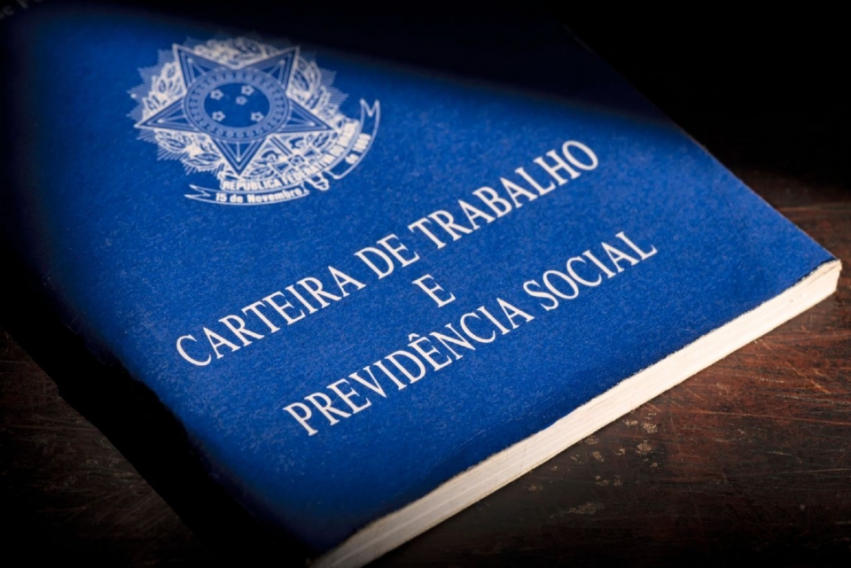 Altera��o da jornada de trabalho pode trazer custo adicional de R$ 5,1 bi por ano para MT, mostra estudo da Fiemt