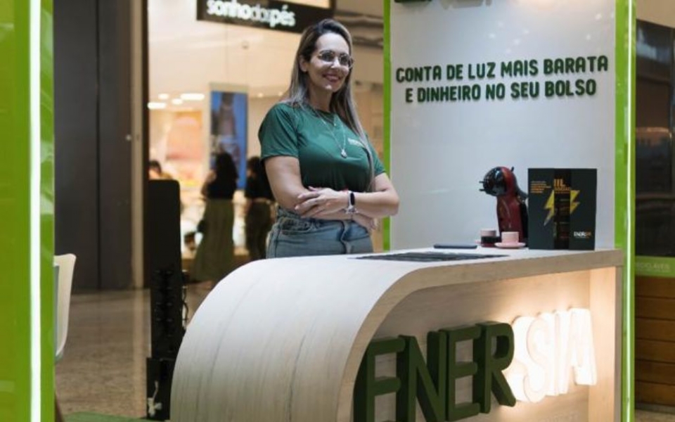 Gestora de energia renovvel, Enersim inaugura stand no Shopping Pantanal