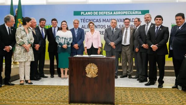 Setor sementeiro de MT prestigia lanamento do PDA e ressalta desburocratizao e marcos regulatrios