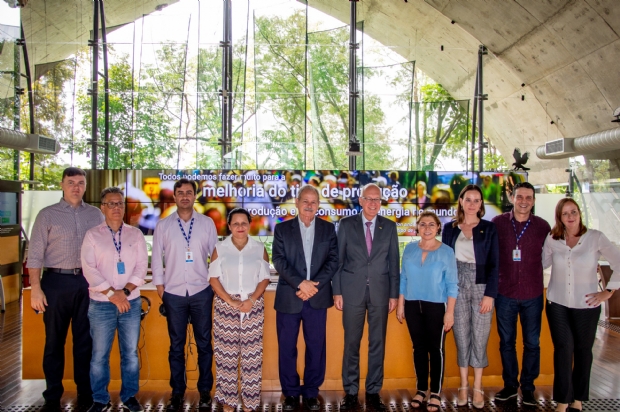 Embaixador da Alemanha conhece Centro Sebrae de Sustentabilidade e defende aproximao comercial