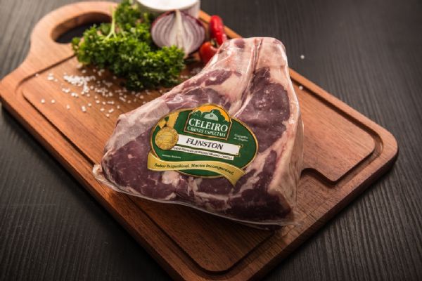 Em 2015, a Celeiro Carnes Especiais havia sido eleita a 5 maior marca de carnes do Brasil