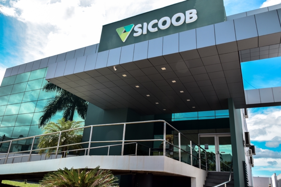 Cooperativas do Sicoob so certificadas como excelentes lugares para se trabalhar