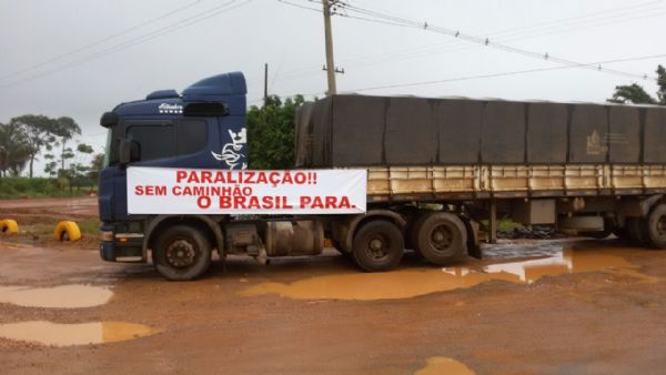 Paralisao no transporte pode elevar preos de alimentos em Mato Grosso