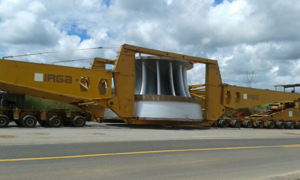 Rotor da UHE Teles Pires se desloca pela regio de Lucas do Rio Verde; veja fotos