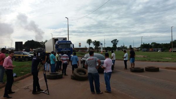 Temer se compromete ajudar caminhoneiros e reunio com Eliseu Padilha ser na prxima semana, revela senador Medeiros; veja vdeo