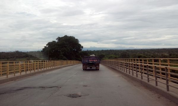 Obras em ponte da Rodovia dos Imigrantes seguem; BR-163 e 070 tero sete trechos com bloqueios