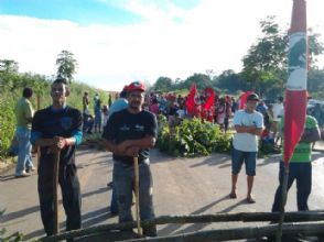 Lentido da reforma agrria irrita alas do PT ligadas a assuntos relacionadas ao campo