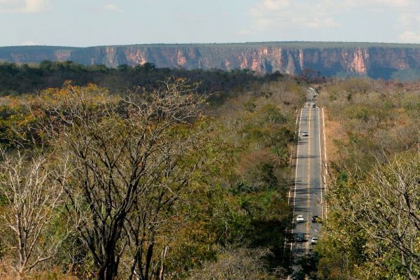 Governo abre dilogo com populao sobre pavimentao da MT-030