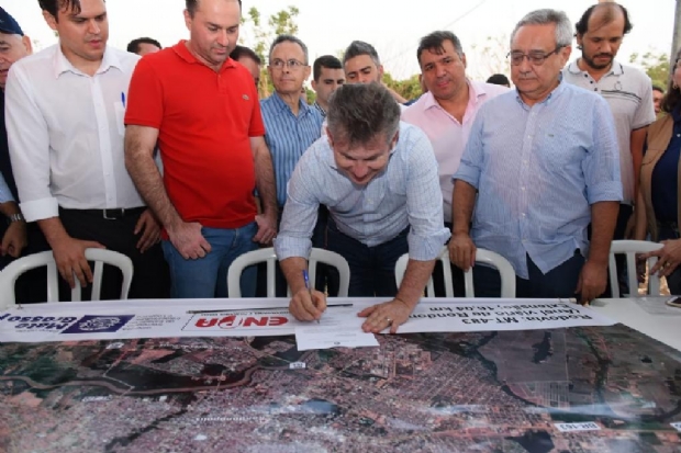 Mauro Mendes autoriza asfaltamento do Anel Virio de Rondonpolis; obra  de R$ 5.947 mi