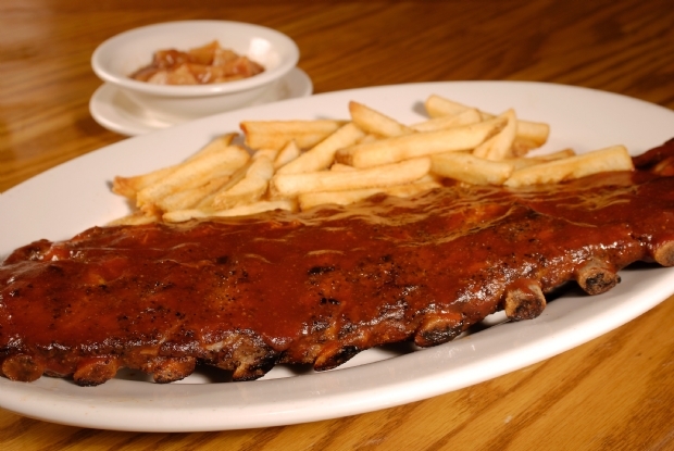 Outback Steakhouse abre 70 vagas de trabalho; veja como se candidatar