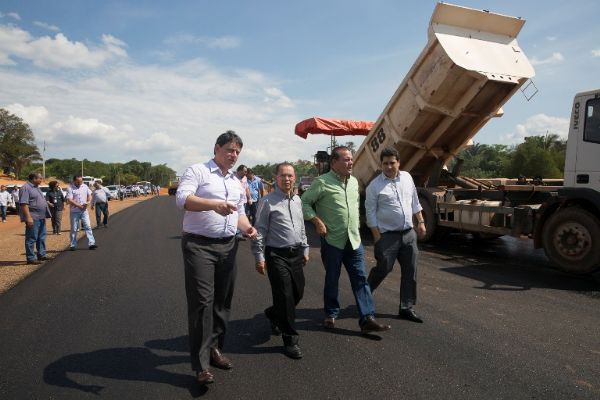 Ministro declara que obras na BR-163 esto adiantadas