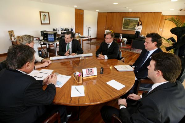 Silval cobrou agilidade no licenciamento de rodovias que cortam Mato Grosso