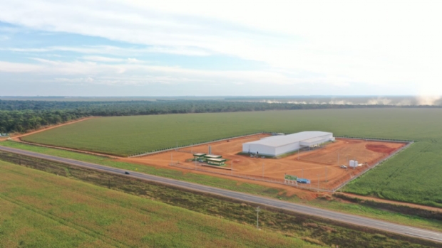 Primeiro centro mato-grossense de tratamento e distribuio de sementes  inaugurado na regio norte