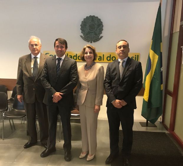 Holanda vai reavaliar resistncia a produtos brasileiros, diz ministra aps visita de Novacki