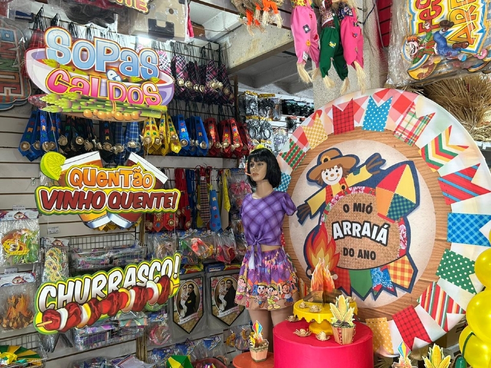 Comércio de Cuiabá entra no clima de festas juninas e esperam aumento de vendas após pandemia