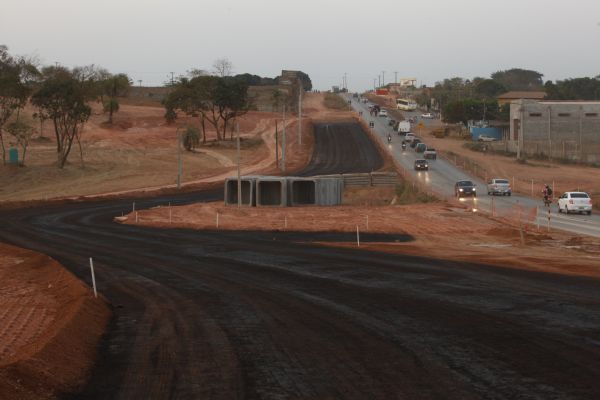 Duplicao da estrada da Chapada atinge mais de 40% de obra concluda