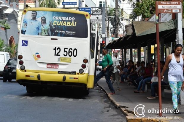 Contrrios a lockdown, empresrios defendem aumento na frota de nibus para diminuir propagao da covid-19