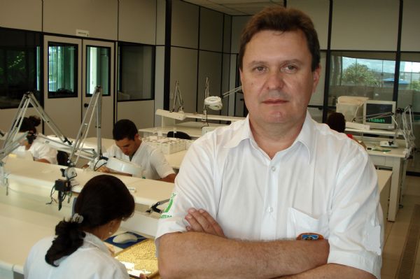 vice-presidente da Associação dos Produtores de Sementes do Mato Grosso (Aprosmat), Elton Hamer