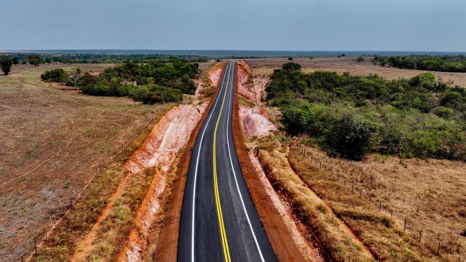 Com quase 7 mil km de asfalto, Governo de MT amplia malha e cria novas rotas em todas as regi�es do Estado