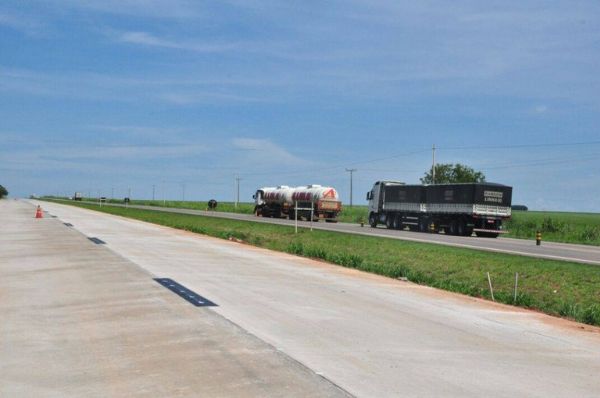 Concluso de obra na BR-364 entre Jaciara e Serra de So Vicente est prevista para 2017, afirma DNIT
