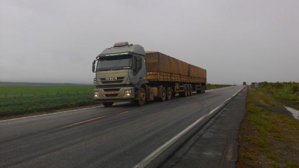 Manual de Custo Operacional prev� par�metros de pre�os ao transporte de cargas, afirma Conab