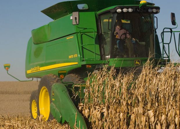 Geller anuncia apoio de R$ 800 mi para comercializao do milho no Centro-Oeste