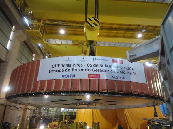 Primeiro rotor da UHE Teles Pires é instalado; Peça chegou em junho