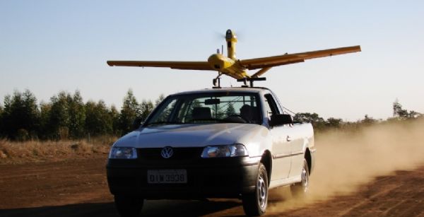 'Drones’ são usados nos campos para mapear áreas e identificar falhas