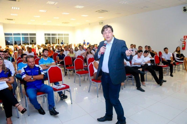 Encontro com 250 vendedores e lderes de concessionrias ir debater vendas no setor