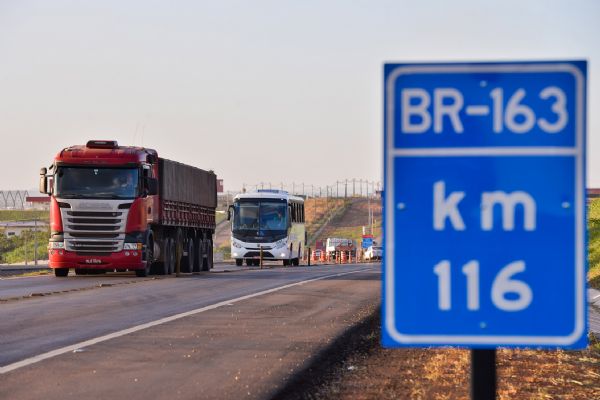 BR-163 tem retomada de obras garantida por ministro dos Transportes