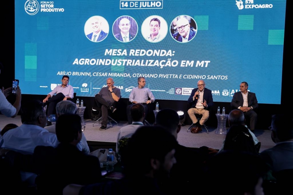 Agroindustrializao  caminho para o desenvolvimento de MT, defendem lideranas em mesa-redonda