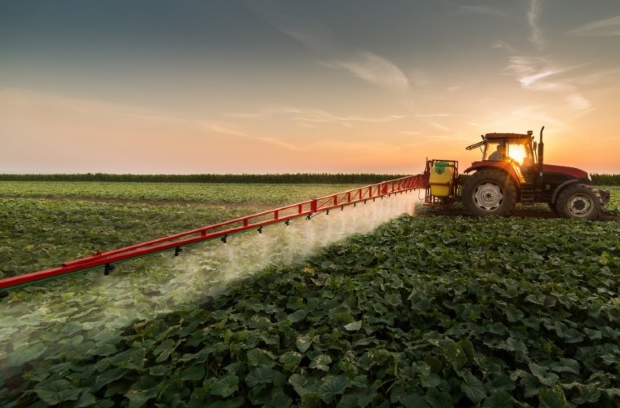 Aprosoja espera que Brasil acompanhe os EUA e no libere herbicida usada na produo da soja