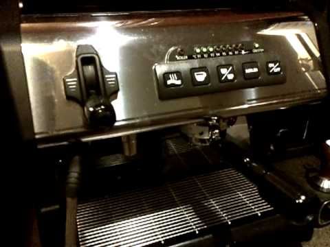 La Spaziale participa da 29 edio da Fispal 2013 e lana mquina compatvel com cpsulas de caf espresso