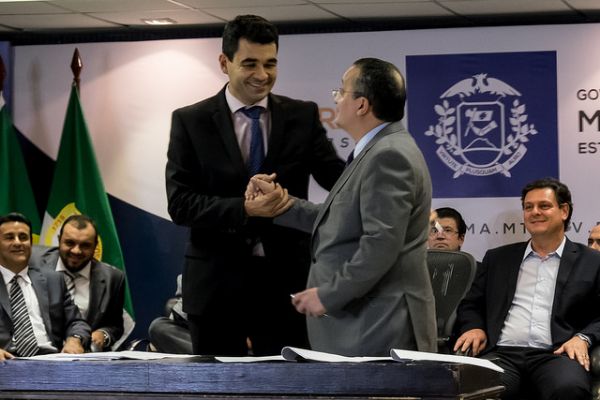 Governo abre 172 frentes de trabalho em rodovias estaduais para 2015