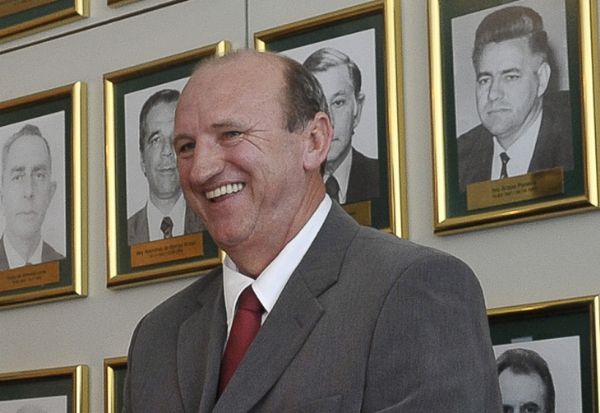 Novo ministro receber� demandas da FPA, entre elas a libera��o de defensivos